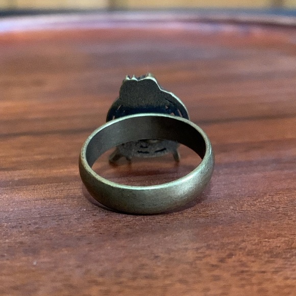 Hunger Games Mockingjay brass tone ring size 8 - Picture 3 of 7